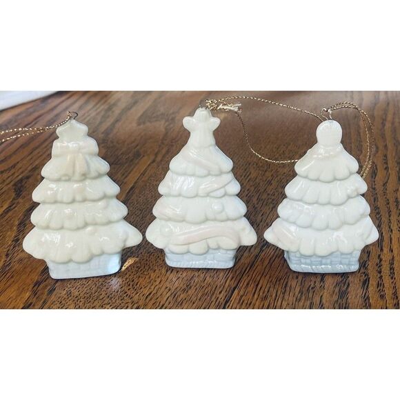 Christmas Ornaments by Trim a Home Hand Painted Porcelain Set 11 Ornaments VTG - Picture 7 of 9